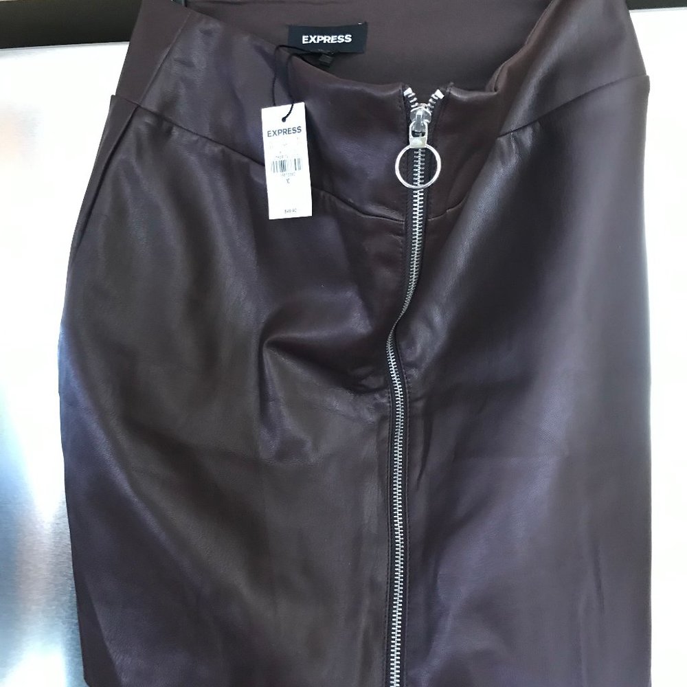 Express Skirt